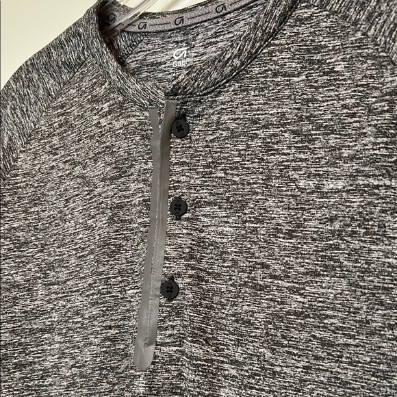GAP Men's Charcoal Long Sleeve Shirt - Picture 4 of 4